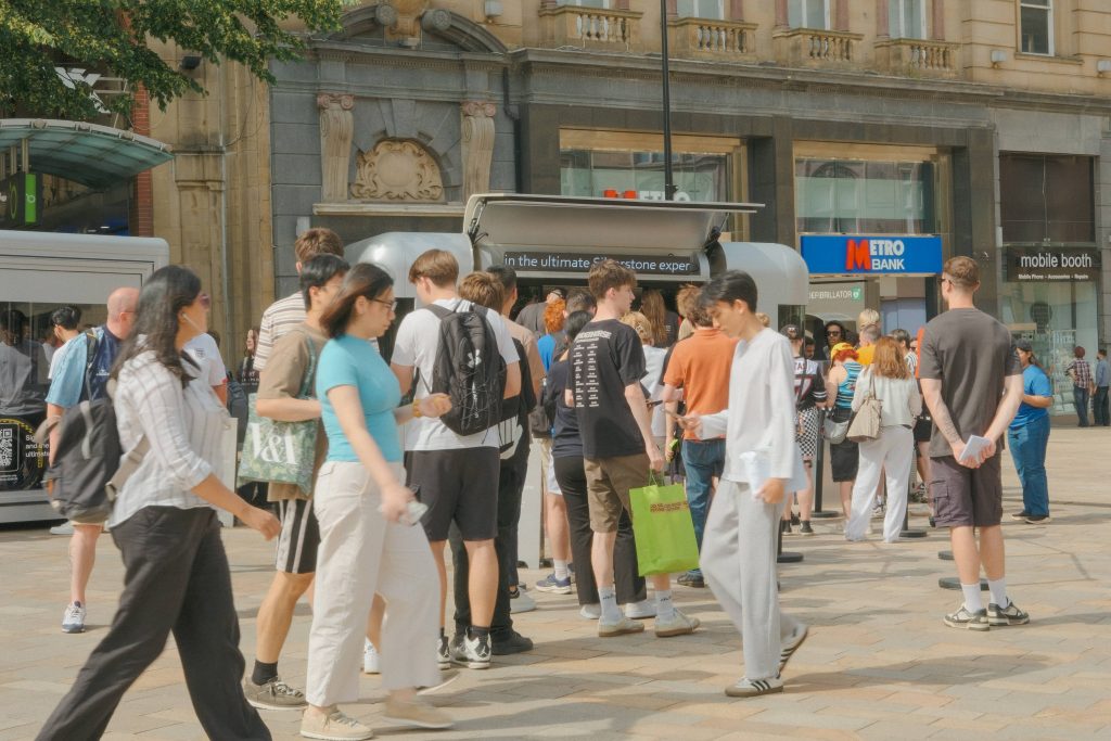 queue for revolut card printing experience