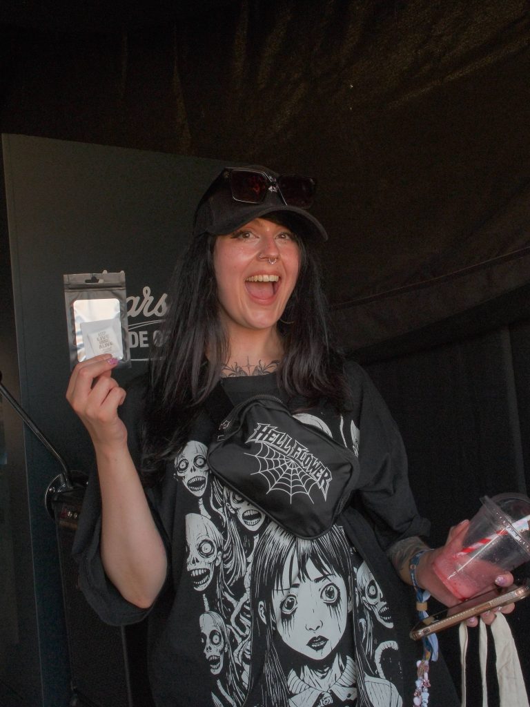 badge winner from vending machine